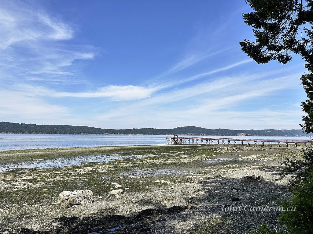 Fernwood Pier at a zero tide. As seen from Fernwood Road. ©johncameron.ca