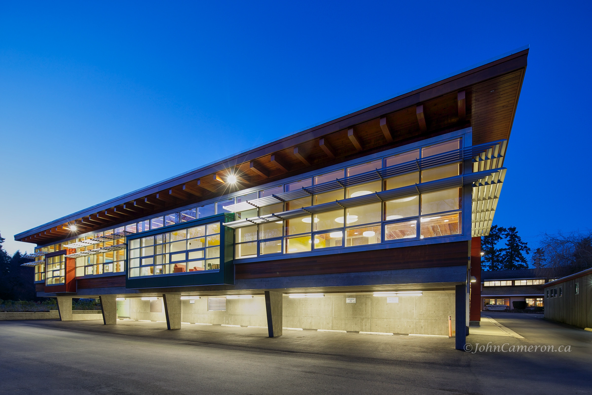 Rear of Library at night ©johncameron.ca