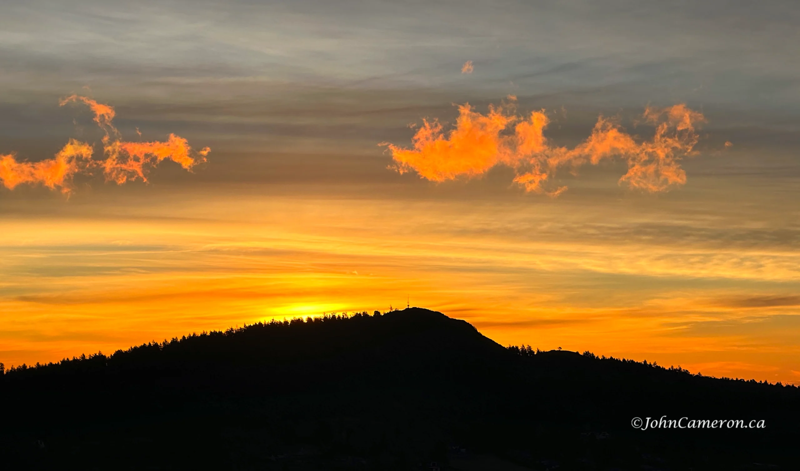 Mount Doug Morning©johncameron.ca